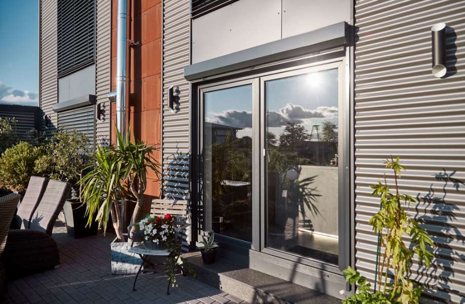 New wave in residential buildings with steel profiles, Nylanndamm in 24980 Schafflund
